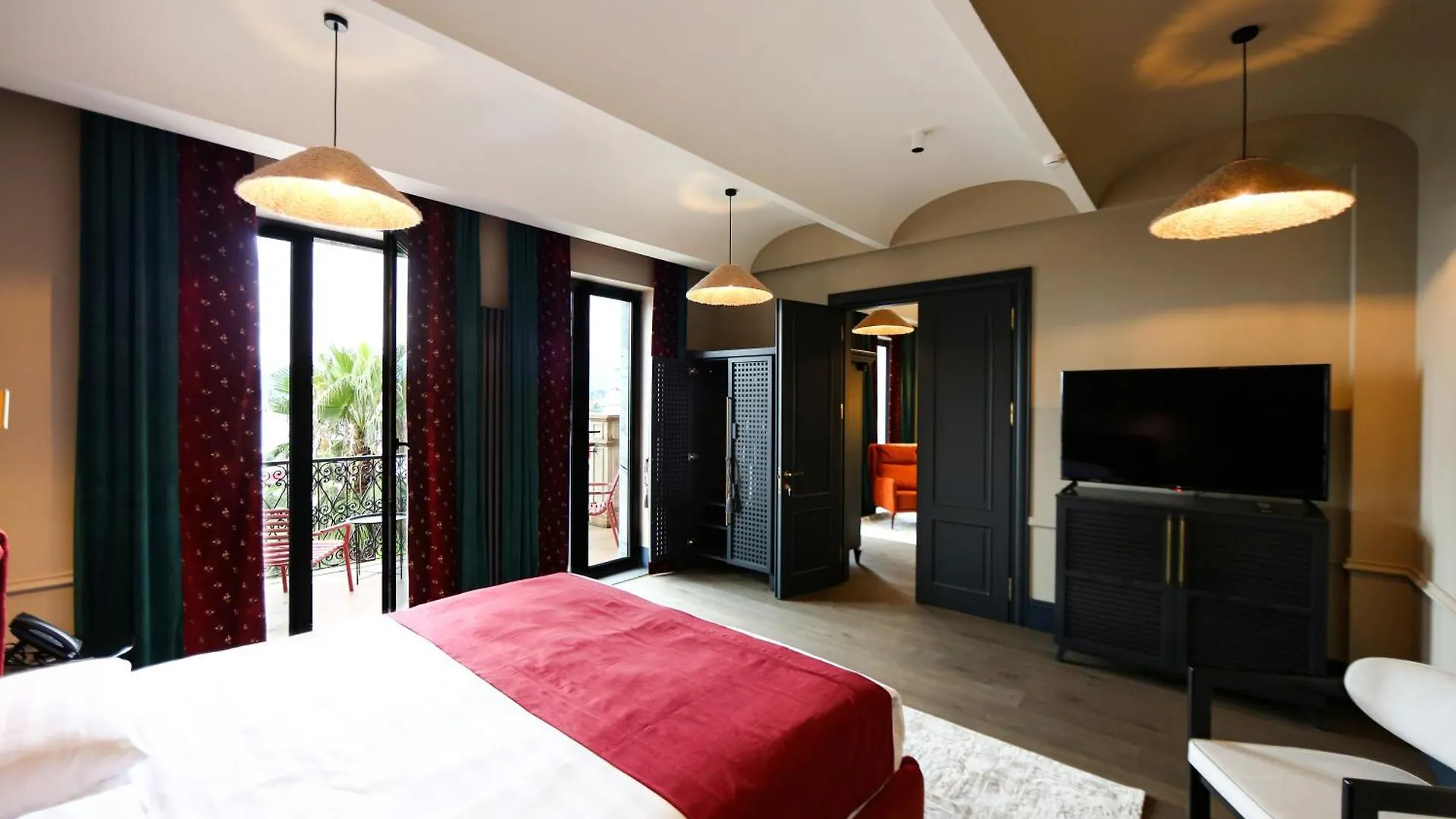 Hotel Retro Batumi